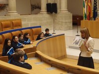 Presentación del folleto infantil al Colegio Paula Montal