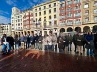 Minuto de silencio por las víctimas del accidente ferroviario ocurrido en Adamuz