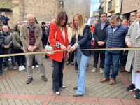 Fernández Cornago participa en la inauguración de la Feria de la Nuez de Pedroso