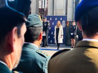 La presidenta del Parlamento participa en los actos conmemorativos del aniversario de  la Policía Nacional