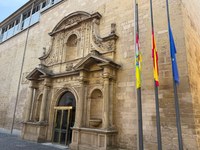 Banderas a media asta